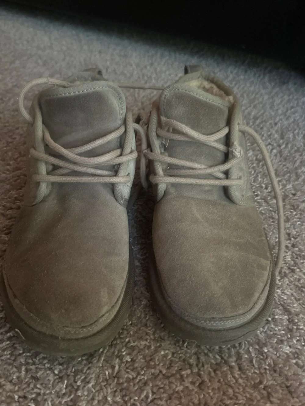 UGG mens Taupe Suede Lace-Up Boots with Shearling Collar